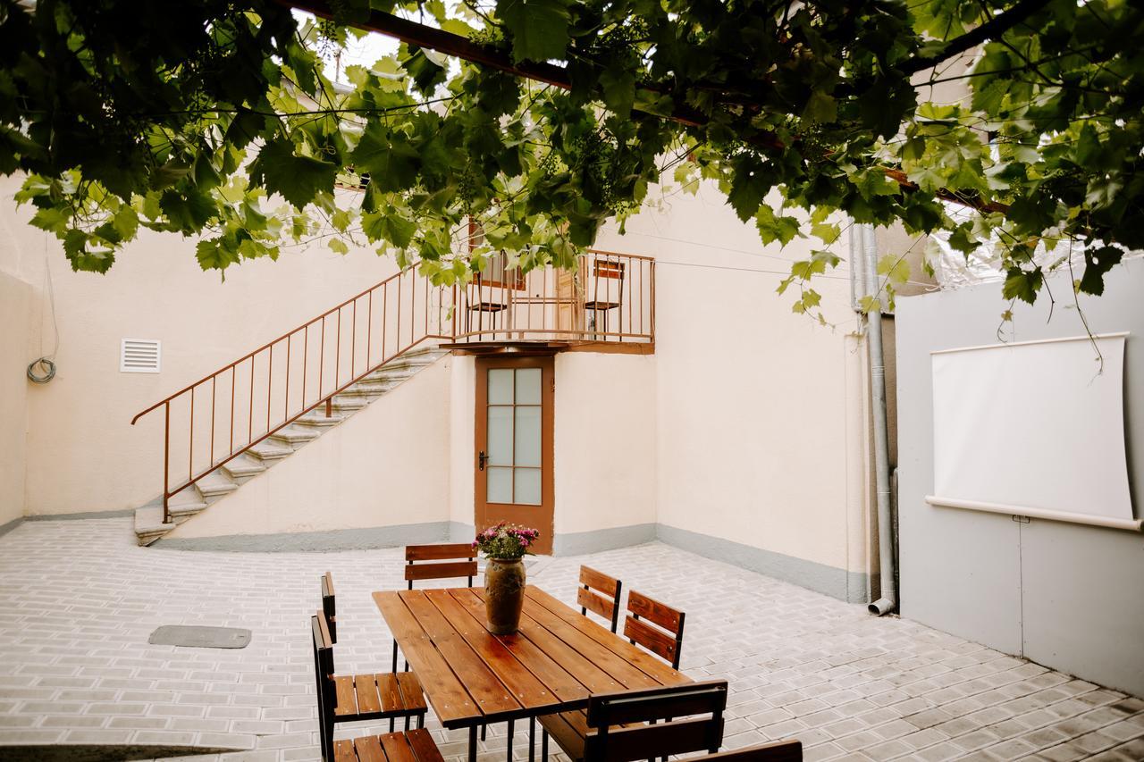 Tbilisi Viking Hostel Eksteriør billede